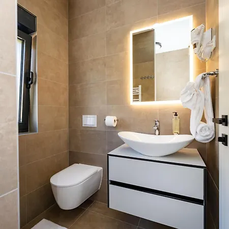 My Dalmatia - Sea View Senti Apartamento Starigrad Paklenica
