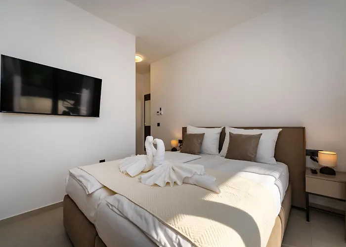 My Dalmatia - Sea View Senti Apartament