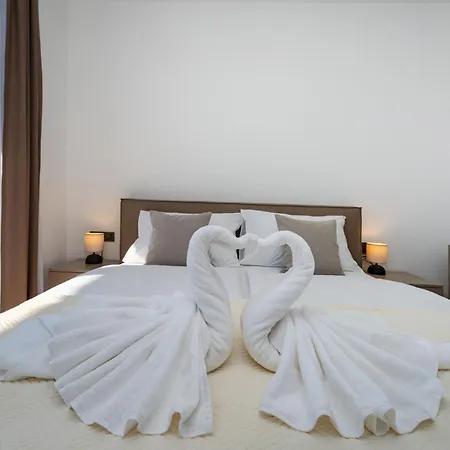 My Dalmatia - Senti With Private Heated Pool * Starigrad Paklenica