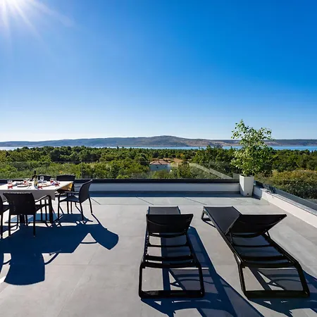 My Dalmatia - Senti With Private Heated Pool * Starigrad Paklenica