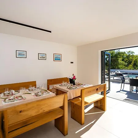 Appartement My Dalmatia - Sea View Senti Starigrad Paklenica