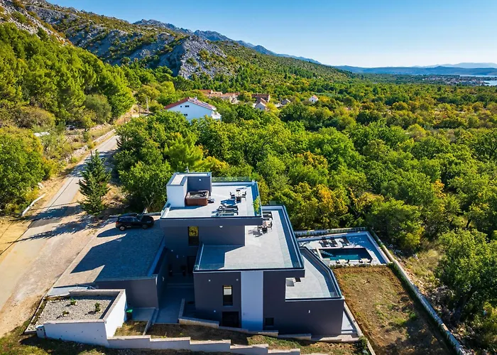 My Dalmatia - Sea View Apartment Senti Starigrad Paklenica
