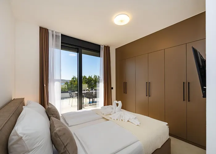 My Dalmatia - Sea View Apartment Senti