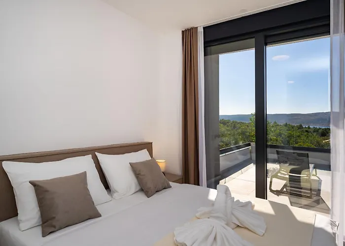 My Dalmatia - Sea View Apartment Senti *